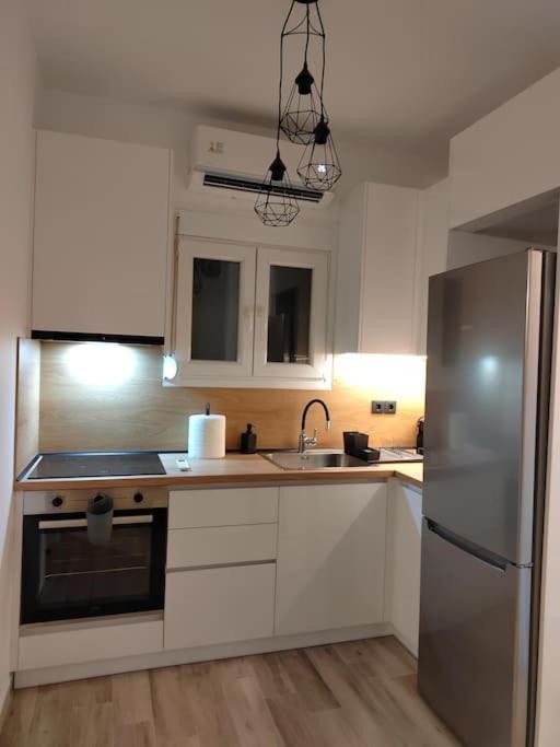 Apartamento Cosy House With Garden Volos Exterior foto