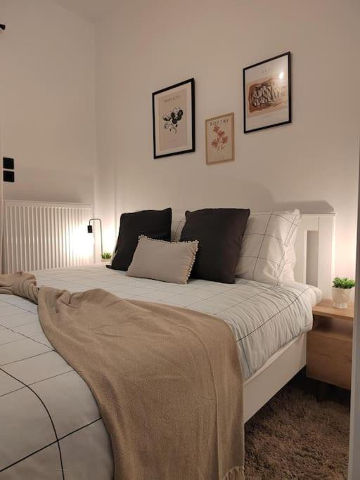 Apartamento Cosy House With Garden Volos Exterior foto