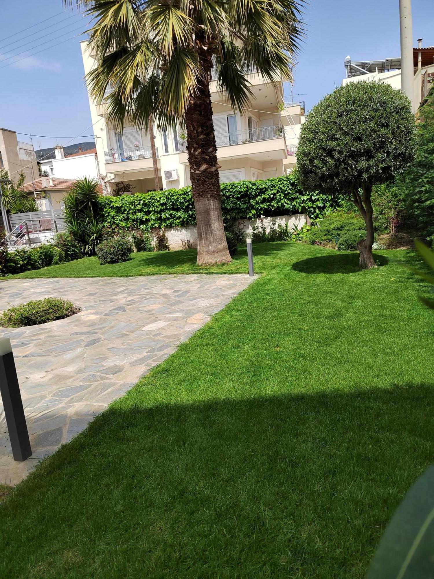 Apartamento Cosy House With Garden Volos Exterior foto