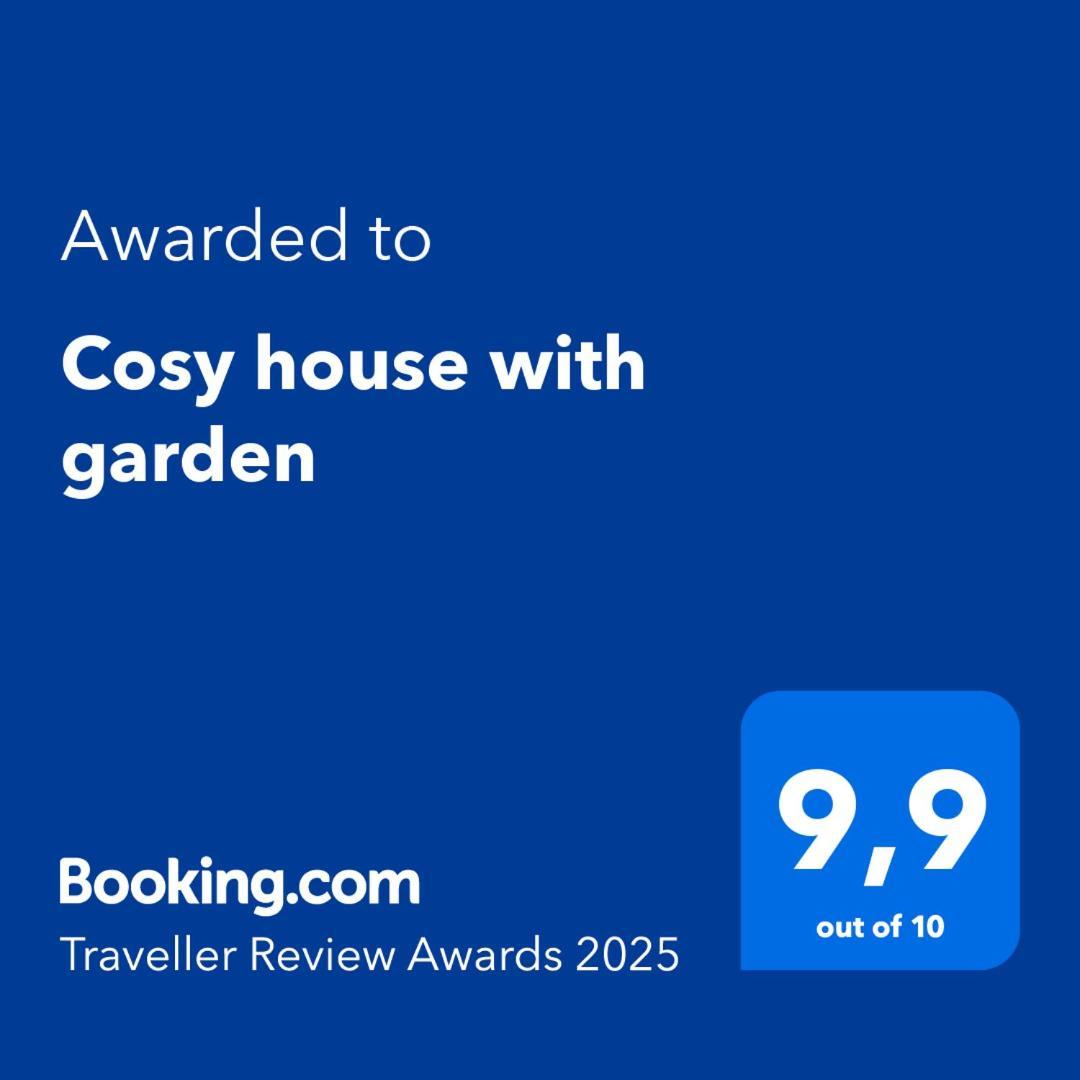 Apartamento Cosy House With Garden Volos Exterior foto